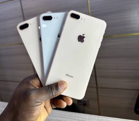 iPhone 7 and 8 Series, assorted colours